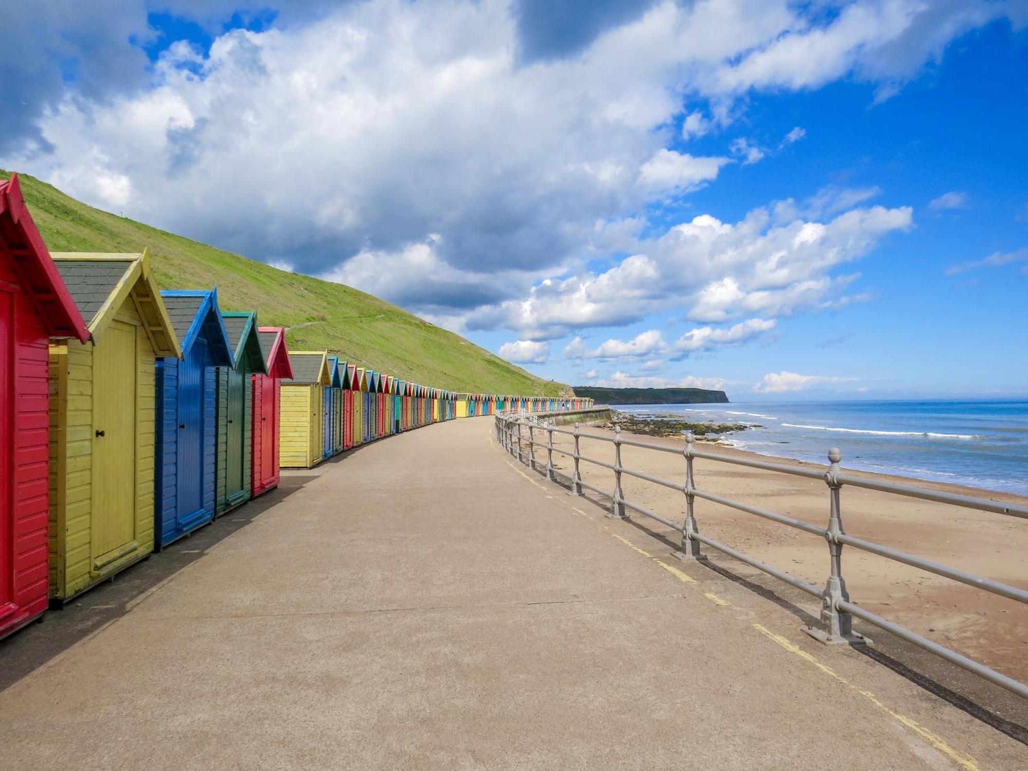 Ruffles Whitby Exterior foto